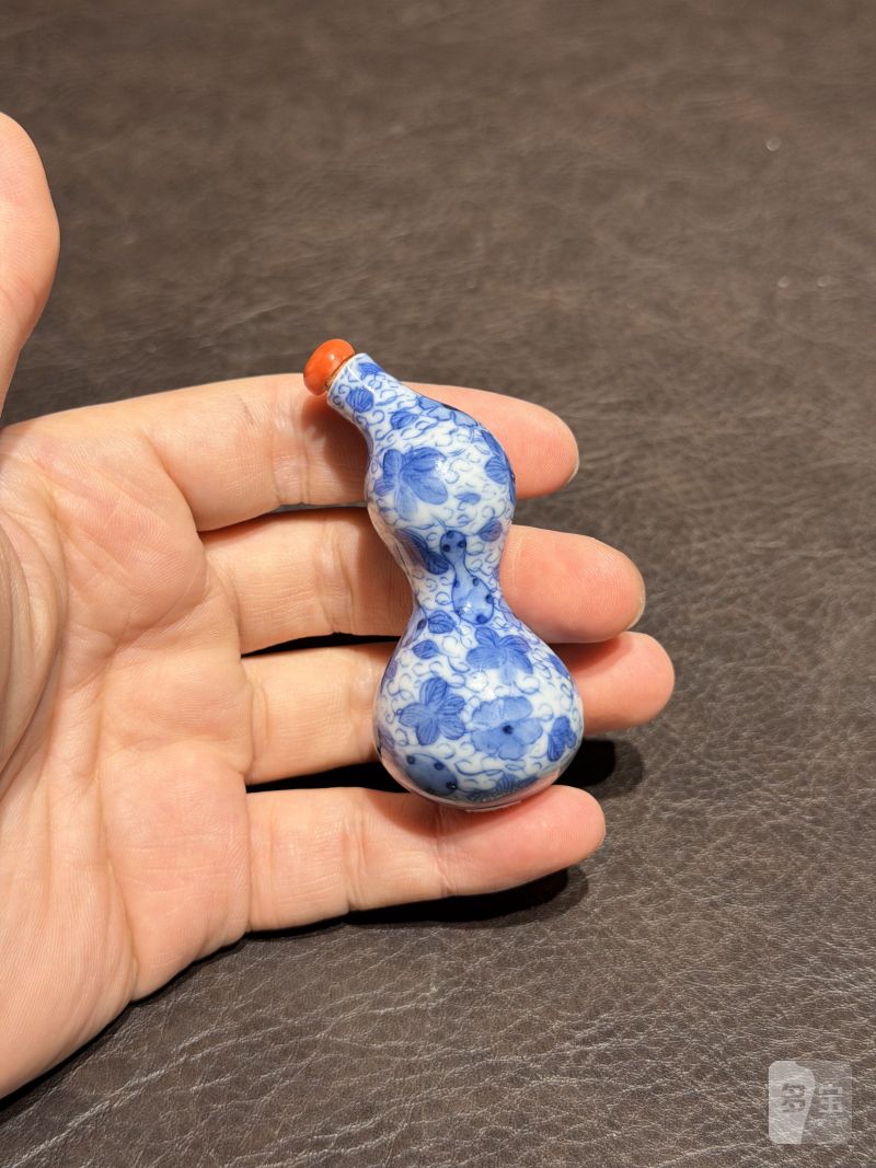 清乾隆 青花瓜瓞绵绵仿生葫芦瓶 - 图4